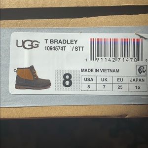 UGG Toddler size 8 boots  -